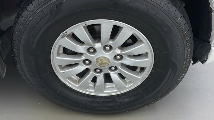 MITSUBISHI PAJERO-Alloy Wheel RHS Front Stained
