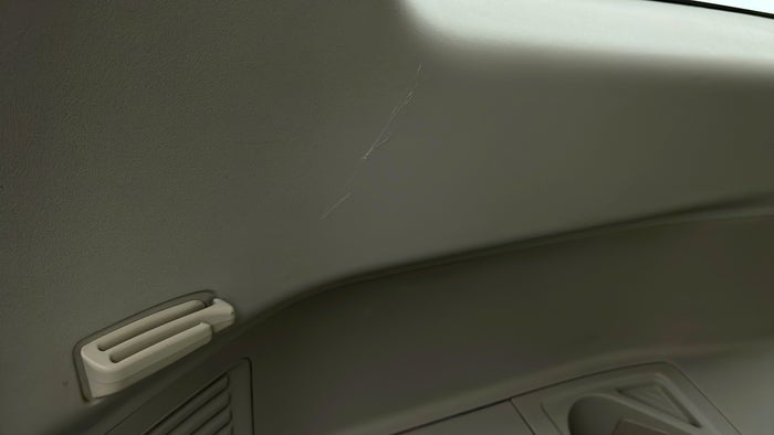 MITSUBISHI PAJERO-Dicky /Boot Door Boot interior Scratch