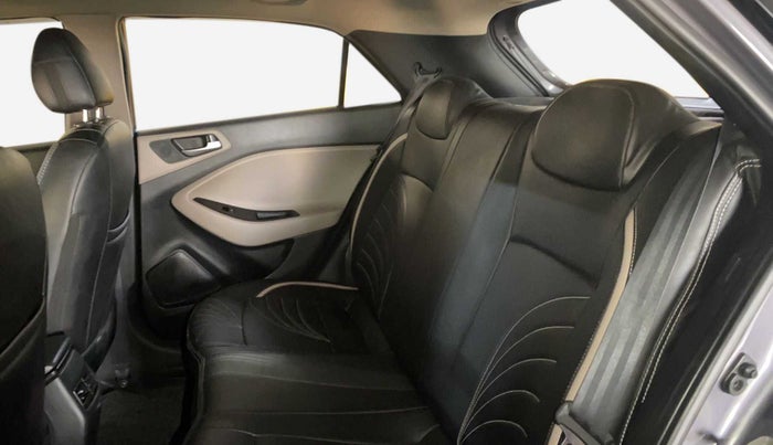 2019 Hyundai Elite i20 1.2 SPORTS PLUS VTVT, Petrol, Manual, 35,518 km, Right Side Rear Door Cabin