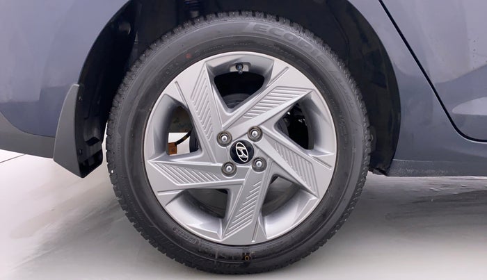 2021 Hyundai Verna SX PETROL MT, Petrol, Manual, 2,291 km, Right Rear Wheel