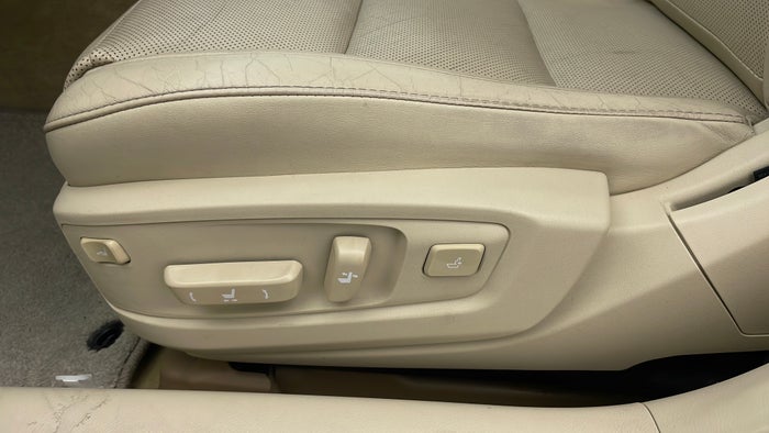 LEXUS ES250-Driver Side Adjustment Panel