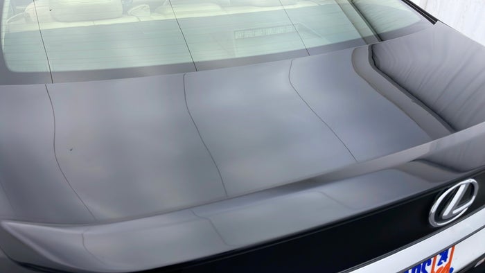 LEXUS ES250-Door Exterior Boot Door Scratch
