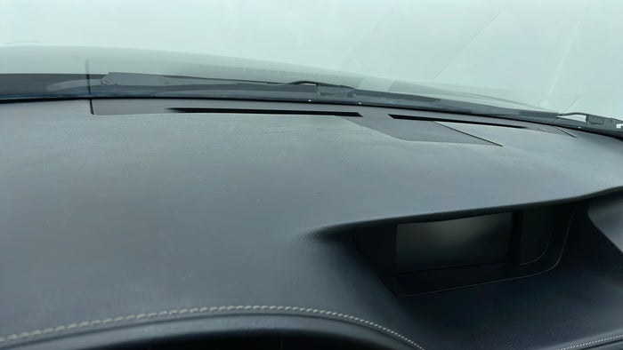 LEXUS ES250-Dashboard Trim Faded