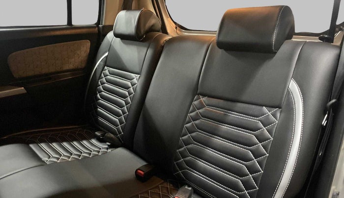 2014 Maruti Wagon R 1.0 VXI, Petrol, Manual, 63,525 km, Right Side Rear Door Cabin
