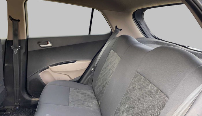 2018 Hyundai Grand i10 SPORTZ 1.2 KAPPA VTVT, Petrol, Manual, 69,778 km, Right Side Rear Door Cabin