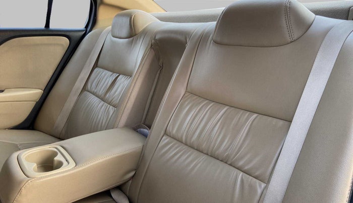 2015 Honda City SV CVT PETROL, Petrol, Automatic, 51,930 km, Right Side Rear Door Cabin