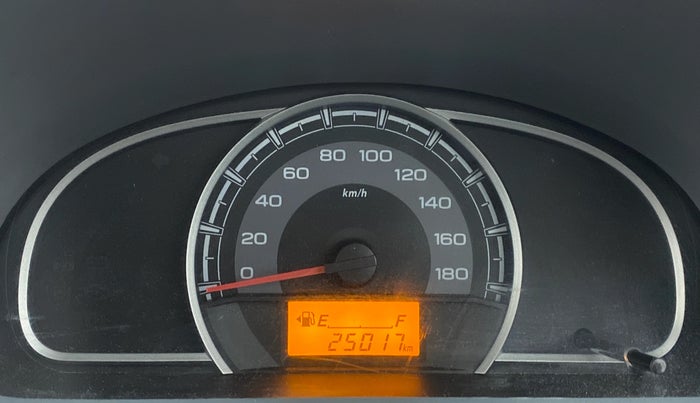 2015 Maruti Alto 800 LXI, Petrol, Manual, 25,060 km, Odometer Image