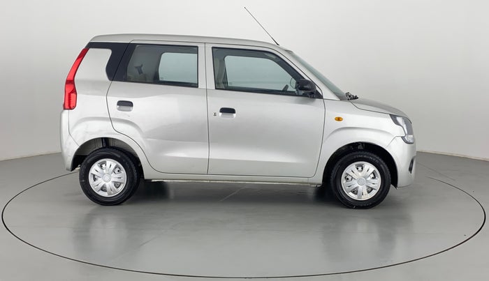 2020 Maruti New Wagon-R LXI 1.0 L, Petrol, Manual, 2,713 km, Right Side View