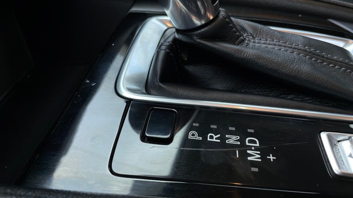 MAZDA CX 5-Centre Console Cover Scratch