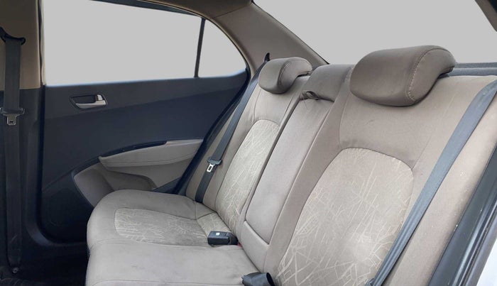 2014 Hyundai Xcent S 1.2, Petrol, Manual, 74,491 km, Right Side Rear Door Cabin