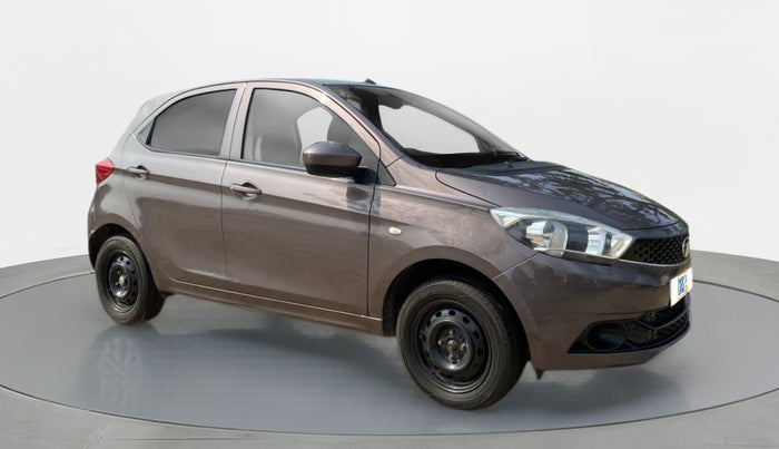 2017 Tata Tiago XT 1.2 REVOTRON, Petrol, Manual, 65,588 km, Right Front Diagonal