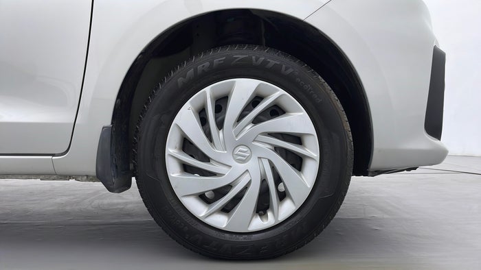 SUZUKI ERTIGA-Right Front Tyre