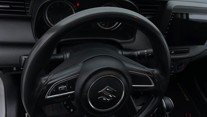 SUZUKI ERTIGA-Steering Wheel Trim Faded