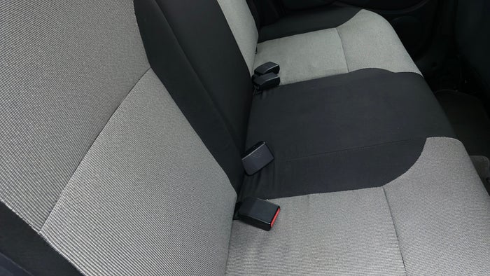 RENAULT DUSTER-Seat 2nd row LHS Faded
