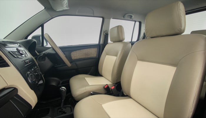 2018 Maruti Wagon R 1.0 VXI AMT, Petrol, Automatic, 34,403 km, Right Side Front Door Cabin