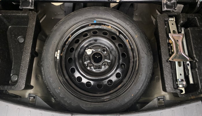 2018 Maruti Wagon R 1.0 VXI AMT, Petrol, Automatic, 34,403 km, Spare Tyre