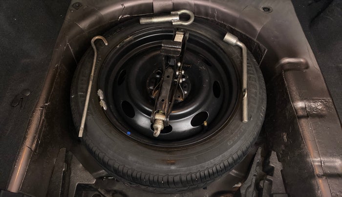 2017 Tata TIGOR XZ 1.2 REVOTRON OPT, Petrol, Manual, 60,487 km, Spare Tyre