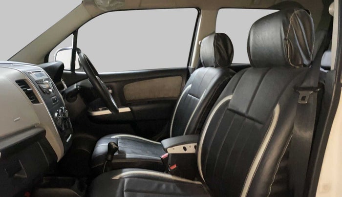 2013 Maruti Wagon R 1.0 VXI, Petrol, Manual, 31,970 km, Right Side Front Door Cabin