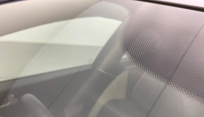 2015 Hyundai Xcent S (O) 1.2, Petrol, Manual, 65,774 km, Front windshield - Minor spot on windshield
