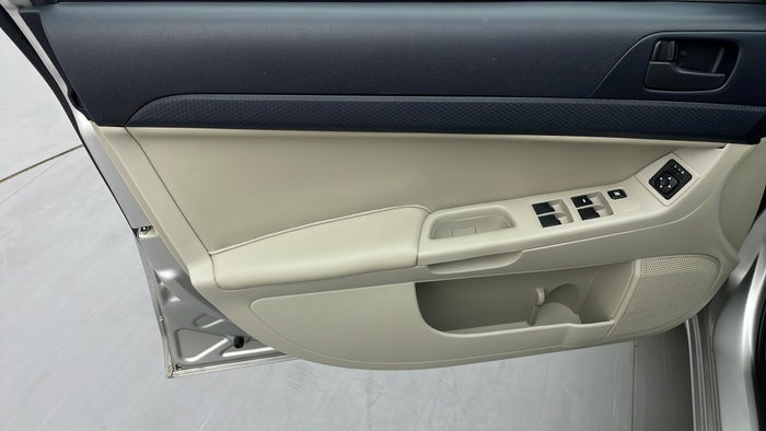MITSUBISHI LANCER EX-Driver Side Door Panels Controls
