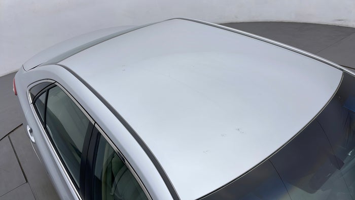 TOYOTA CAMRY-Roof/Sunroof View