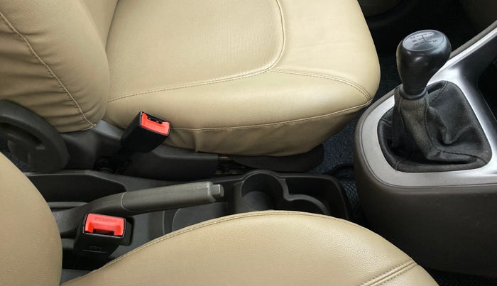 2015 Hyundai i10 MAGNA 1.1 IRDE2, Petrol, Manual, 42,653 km, Gear Lever