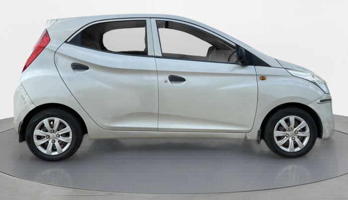 2012 Hyundai Eon MAGNA, Petrol, Manual, 48,878 km, Right Side View