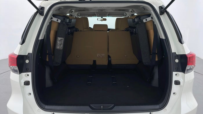TOYOTA FORTUNER-Boot Inside View