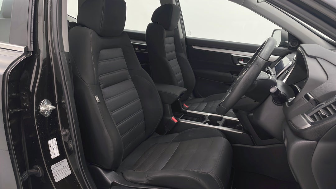 2018 Honda CR-V Vti (2wd), Automatic, 79898 km, Right Side Front Door Cabin View