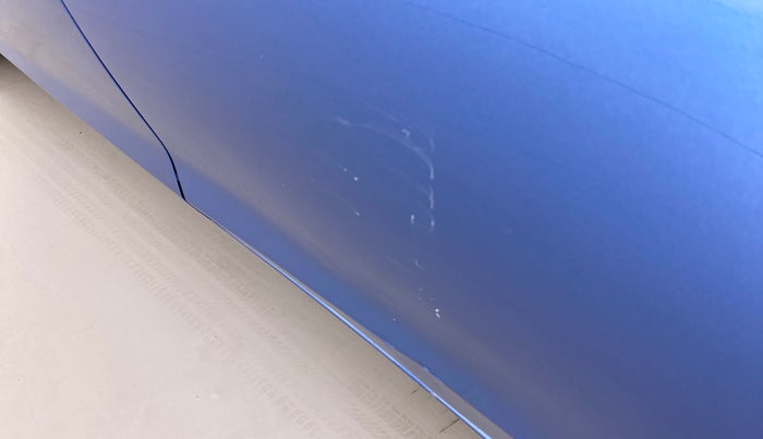 2015 Honda Amaze 1.2 SMT I VTEC, Petrol, Manual, 44,068 km, Rear left door - Minor scratches
