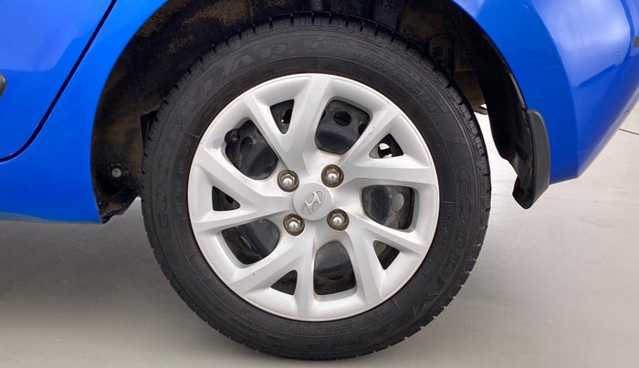 2018 Hyundai Grand i10 SPORTZ 1.2 KAPPA VTVT, Petrol, Manual, 21,060 km, Left Rear Wheel