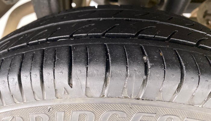 2015 Maruti Alto 800 LXI, Petrol, Manual, 55,481 km, Right Rear Tyre Tread