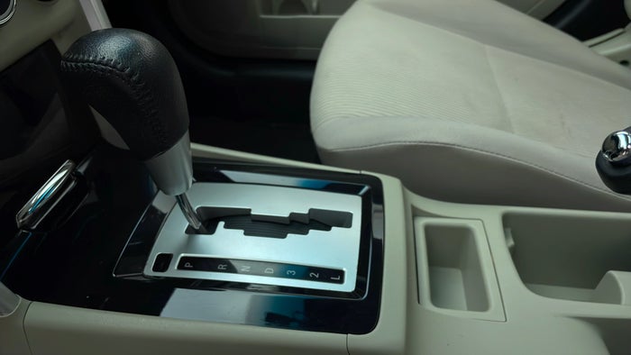 MITSUBISHI LANCER EX-Gear Lever