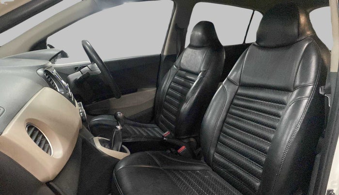 2014 Hyundai Grand i10 SPORTZ 1.2 KAPPA VTVT, Petrol, Manual, 67,884 km, Right Side Front Door Cabin