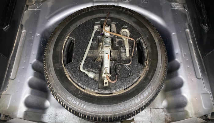 2016 Maruti S Cross ZETA 1.3, Diesel, Manual, 96,519 km, Spare Tyre