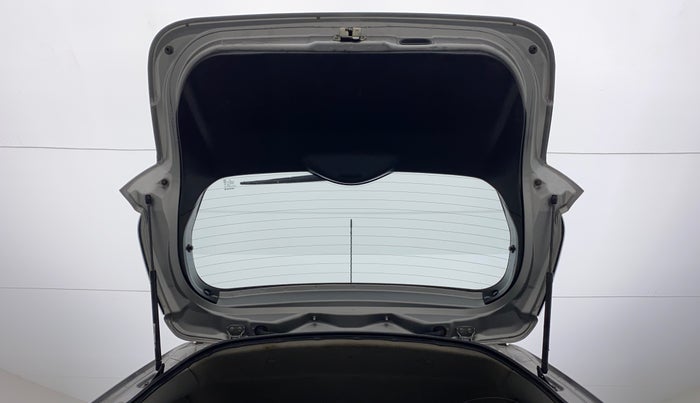 2016 Maruti S Cross ZETA 1.3, Diesel, Manual, 96,519 km, Boot Door Open