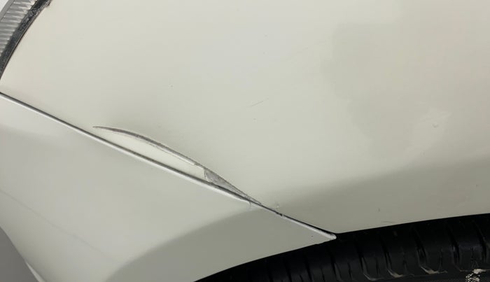 2013 Maruti Swift VXI D, Petrol, Manual, 98,529 km, Left fender - Minor scratches