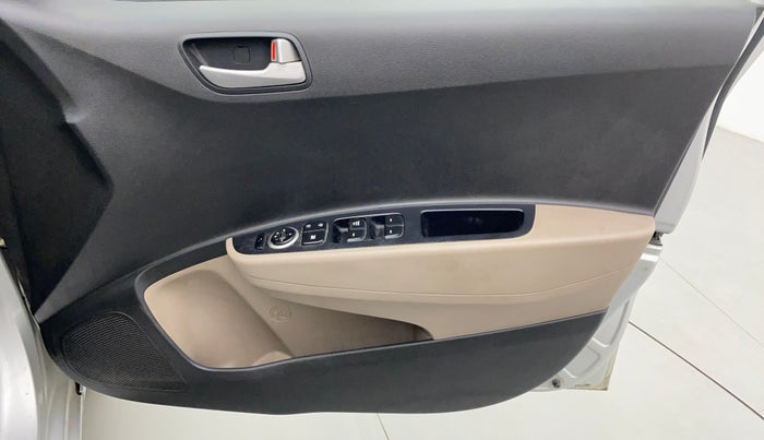 2014 Hyundai Xcent S 1.2 OPT, Petrol, Manual, 49,390 km, Driver Side Door Panels Control