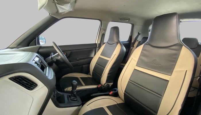 2019 Maruti New Wagon-R LXI 1.0 L, Petrol, Manual, 12,969 km, Right Side Front Door Cabin