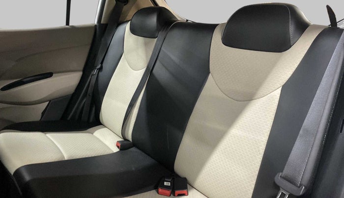 2018 Hyundai NEW SANTRO 1.1 SPORTS AMT, Petrol, Automatic, 15,858 km, Right Side Rear Door Cabin