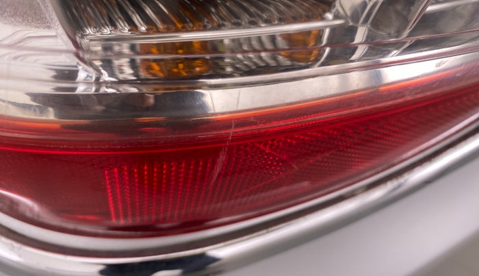 2014 Toyota Etios GD EXCLUSIVE, Diesel, Manual, 45,474 km, Left tail light - Minor damage