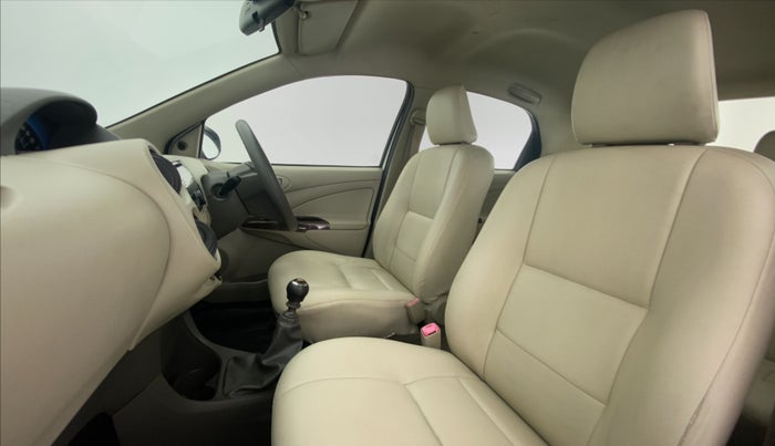 2014 Toyota Etios GD EXCLUSIVE, Diesel, Manual, 45,474 km, Right Side Front Door Cabin