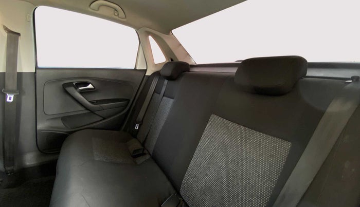 2017 Volkswagen Ameo COMFORTLINE 1.2, Petrol, Manual, 30,119 km, Right Side Rear Door Cabin