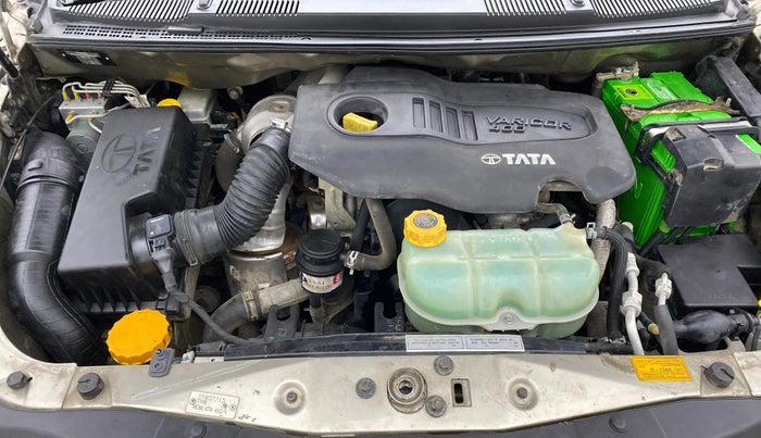 2018 Tata Hexa Varicor 400 XTA, Diesel, Automatic, 62,926 km, Open Bonet