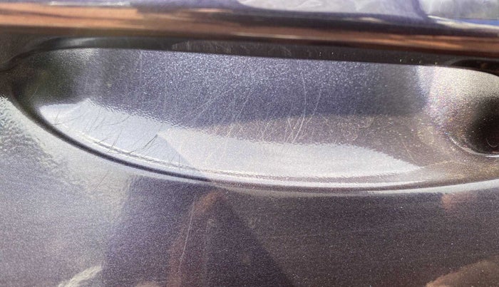 2019 Mahindra MARAZZO M6 8 STR, Diesel, Manual, 10,146 km, Driver-side door - Minor scratches