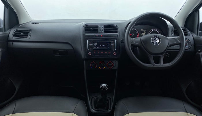 2020 Volkswagen Polo COMFORTLINE PLUS 1.0, Petrol, Manual, 41,485 km, Dashboard