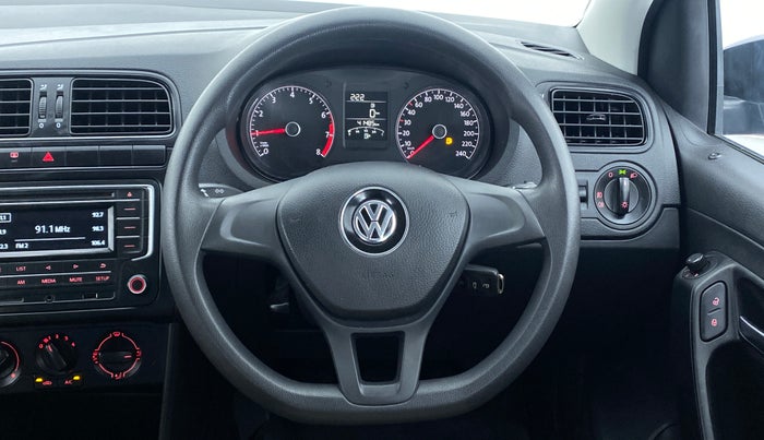 2020 Volkswagen Polo COMFORTLINE PLUS 1.0, Petrol, Manual, 41,485 km, Steering Wheel Close Up