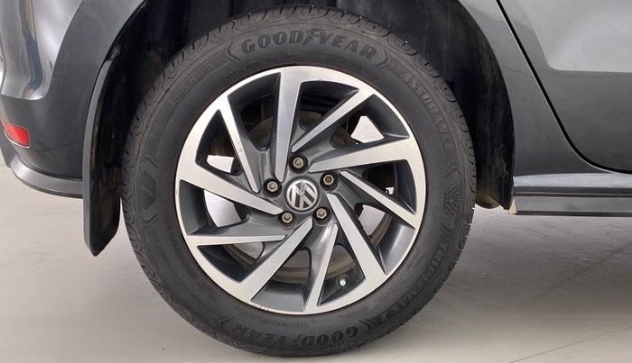 2020 Volkswagen Polo COMFORTLINE PLUS 1.0, Petrol, Manual, 41,485 km, Right Rear Wheel