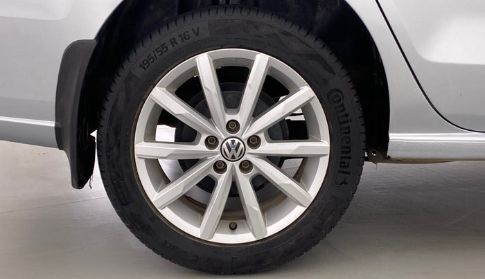 2018 Volkswagen Vento HIGHLINE PLUS TDI AT, Diesel, Automatic, 73,713 km, Right Rear Wheel