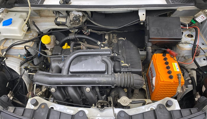 2018 Renault Kwid 1.0 RXT Opt, Petrol, Manual, 31,396 km, Open Bonet